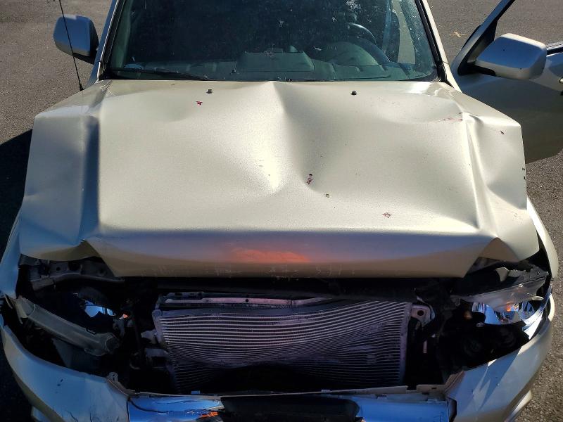 Photo 12 from auction – 2011 FORD ESCAPE LIM with VIN 1FMCU0EG1BKB27074
