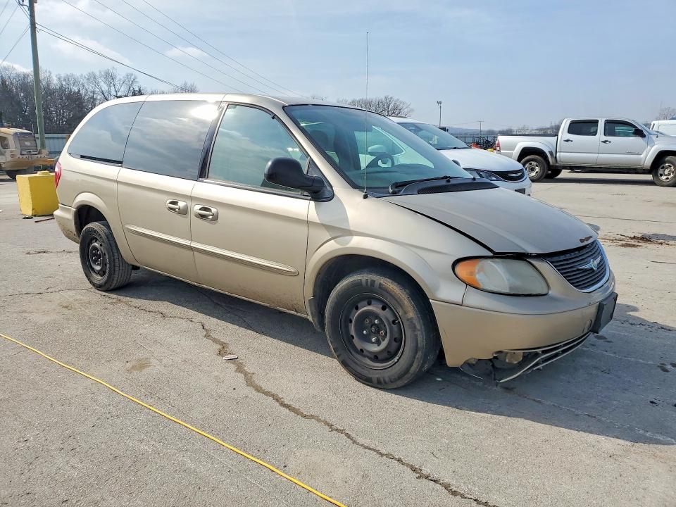 Photo 4 from auction – 2003 CHRYSLER TOWN & COU with VIN 2C8GP24RX3R338271
