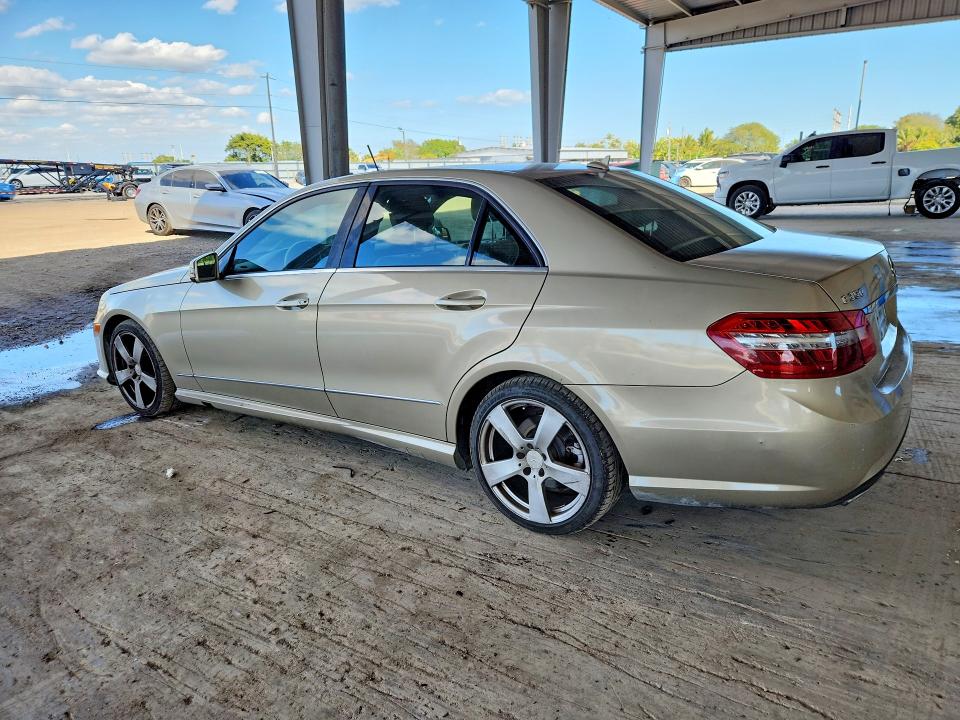 Photo 2 from auction – 2010 MERCEDES-BENZ E 350 with VIN WDDHF5GBXAA018061