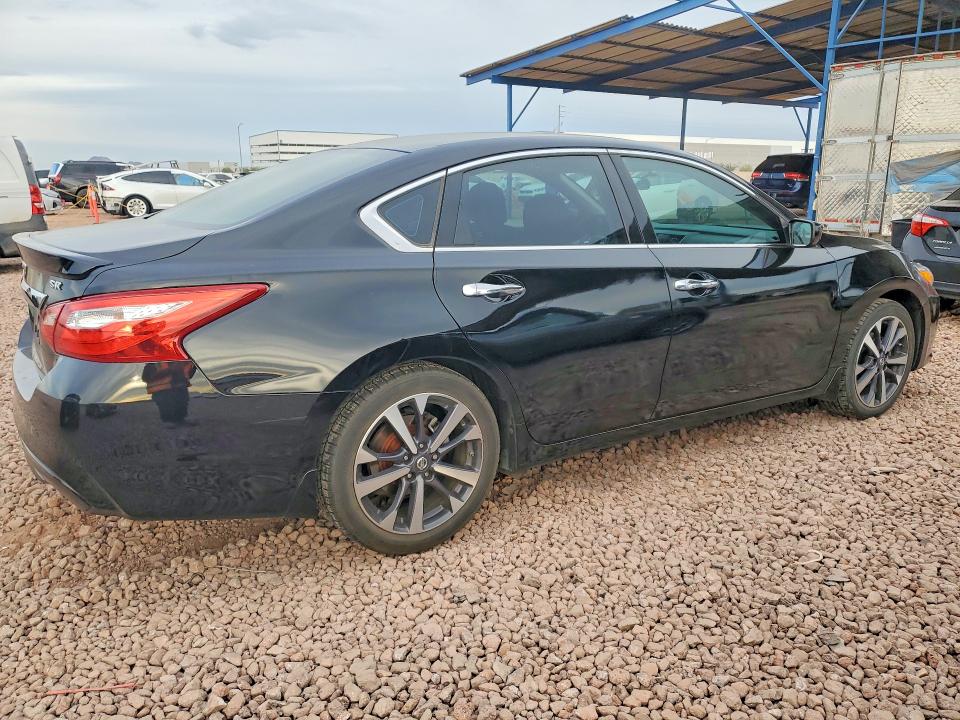 Photo 3 from auction – 2016 NISSAN ALTIMA 2.5 with VIN 1N4AL3AP2GC170111