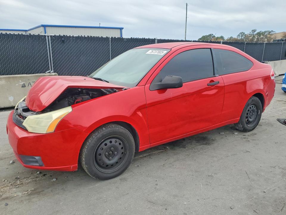 FORD FOCUS S/SE 2008 with VIN 1FAHP32N48W232303 - Photo from auction