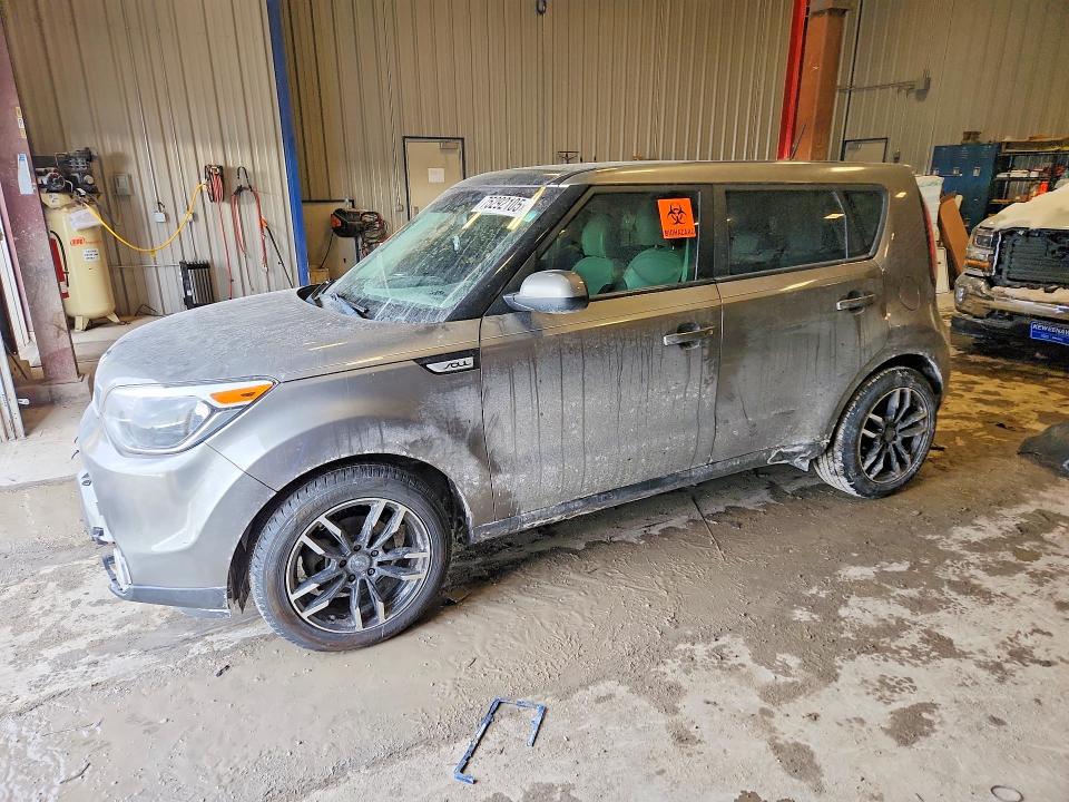 KIA SOUL 2016 with VIN KNDJP3A52G7294725 - Photo from auction