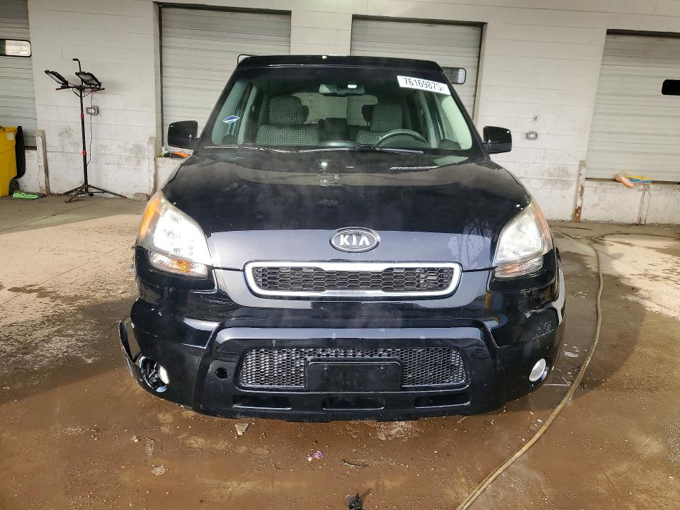 Zdjęcie 5 z aukcji – 2010 KIA SOUL z VIN KNDJT2A23A7181028