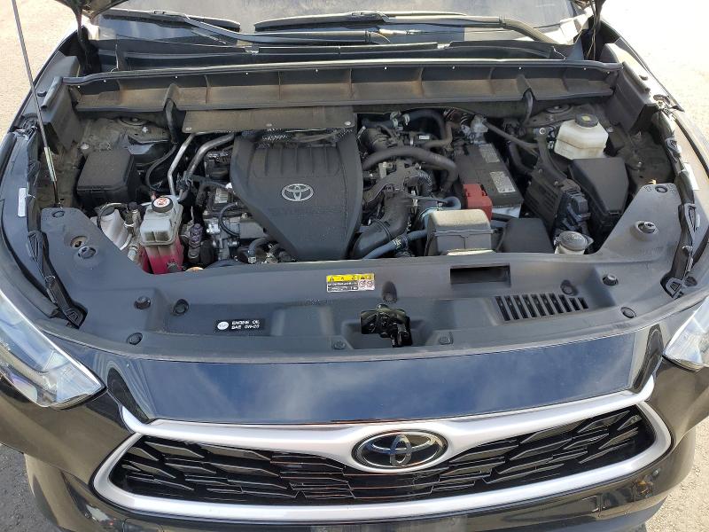Zdjęcie 12 z aukcji – 2024 TOYOTA HIGHLANDER z VIN 5TDKDRAH7RS050720