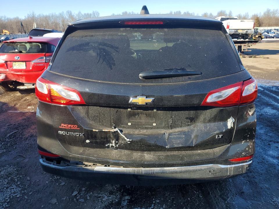 Photo 6 from auction – 2018 CHEVROLET EQUINOX LT with VIN 2GNAXJEV1J6249594