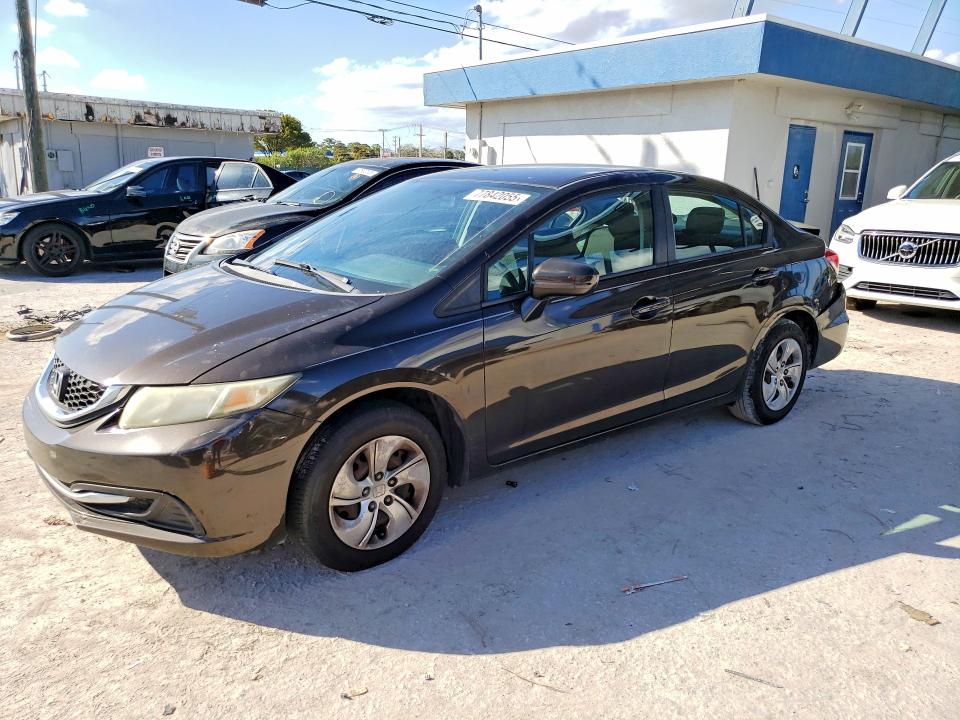 HONDA CIVIC 2014 with VIN 2HGFB2F58EH507607 - Photo from auction