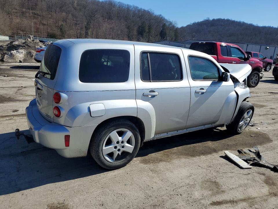 Photo 3 from auction – 2011 CHEVROLET HHR with VIN 3GNBABFW3BS527420