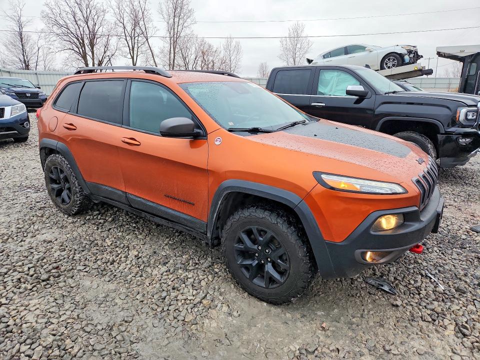 Photo 4 from auction – 2016 JEEP CHEROKEE with VIN 1C4PJMBS0GW121457