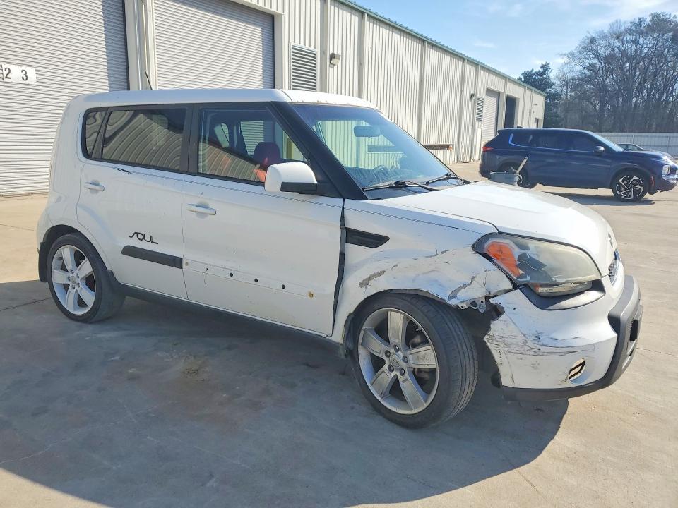 Photo 4 from auction – 2011 KIA SOUL with VIN KNDJT2A24B7260709