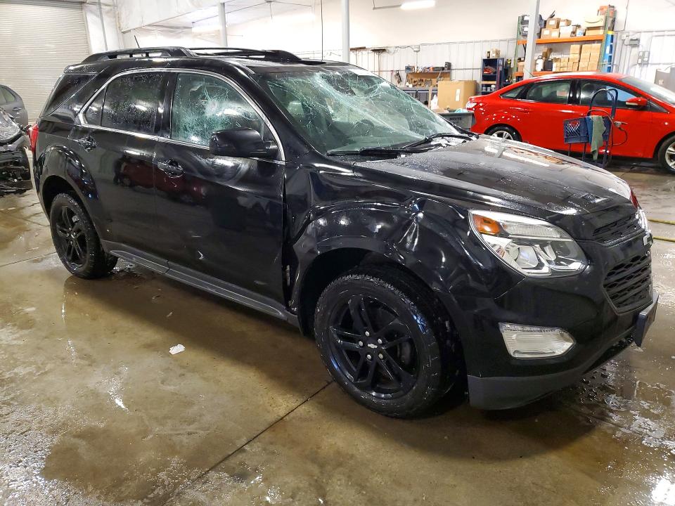 Photo 4 from auction – 2017 CHEVROLET EQUINOX with VIN 2GNFLFEKXH6172285