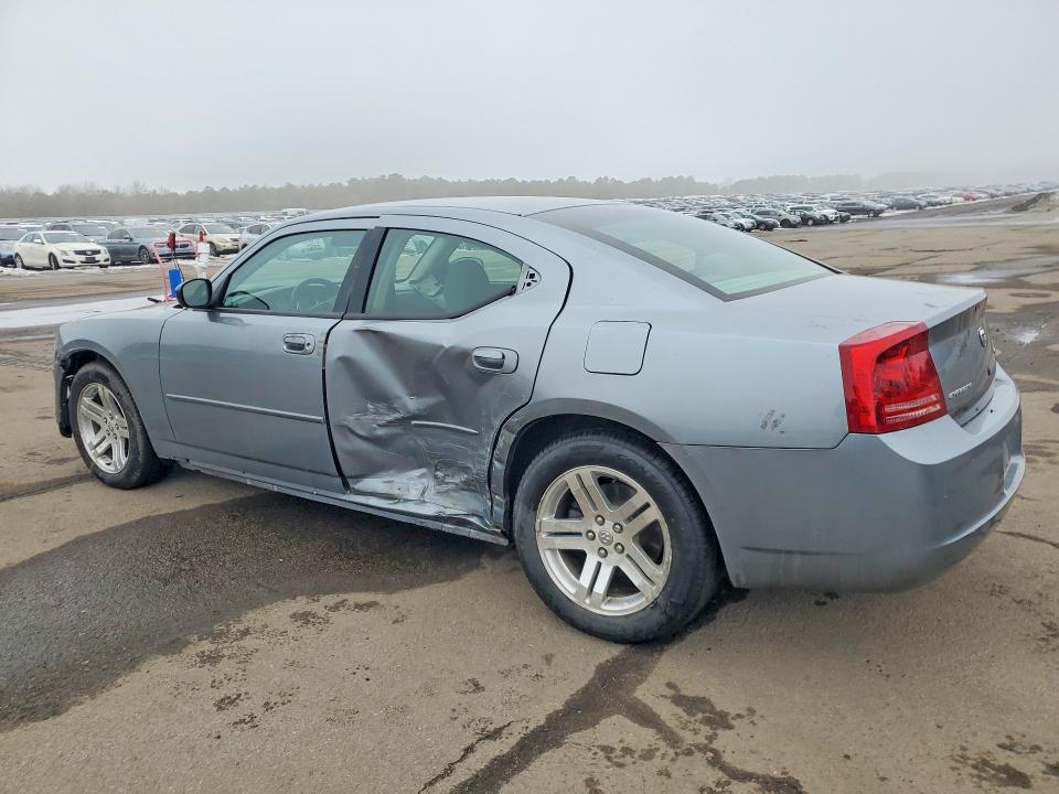 Photo 2 from auction – 2006 DODGE CHARGER with VIN 2B3KA43G26H531826
