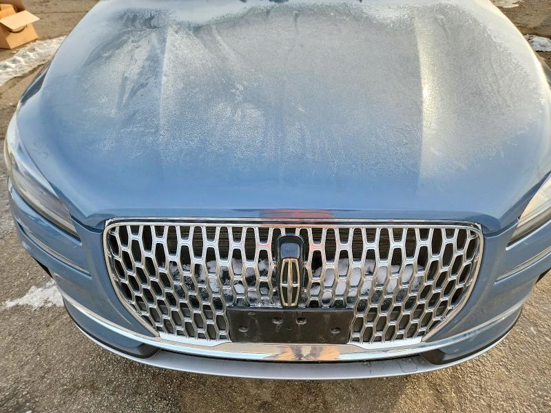 Photo 12 from auction – 2023 LINCOLN CORSAIR with VIN 5LMCJ1DA4PUL20596