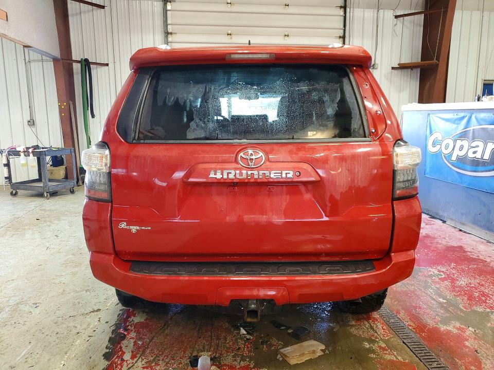 Zdjęcie 6 z aukcji – 2016 TOYOTA 4RUNNER z VIN JTEBU5JR1G5340743