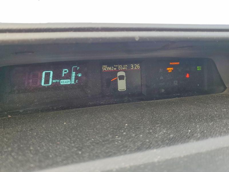 Photo 9 from auction – 2014 TOYOTA PRIUS C with VIN JTDKDTB37E1566423