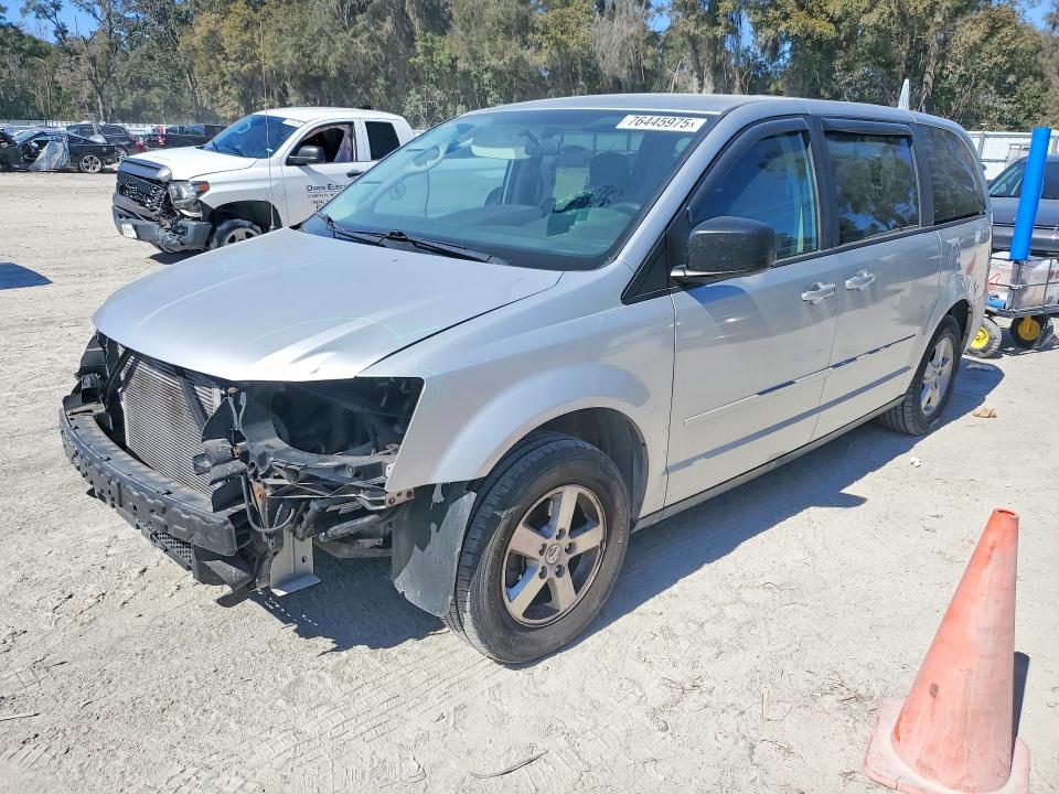 DODGE GRAND CARA 2009 with VIN 2D8HN44EX9R617752 - Photo from auction
