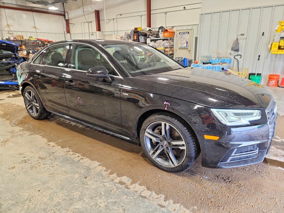 Photo 4 from auction – 2017 AUDI A4 with VIN WAUENAF45HN005875