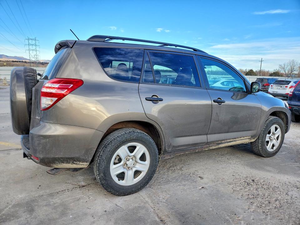 Photo 3 from auction – 2012 TOYOTA RAV4 with VIN 2T3BF4DV8CW205568