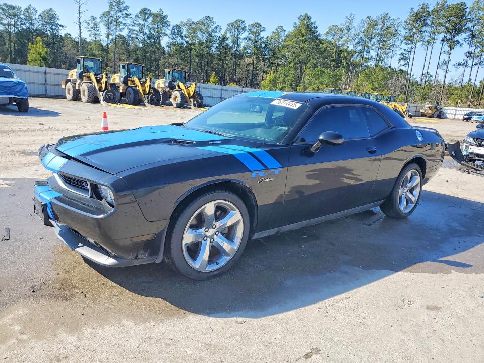 DODGE CHALLENGER 2014 with VIN 2C3CDYBT0EH101814 - Photo from auction