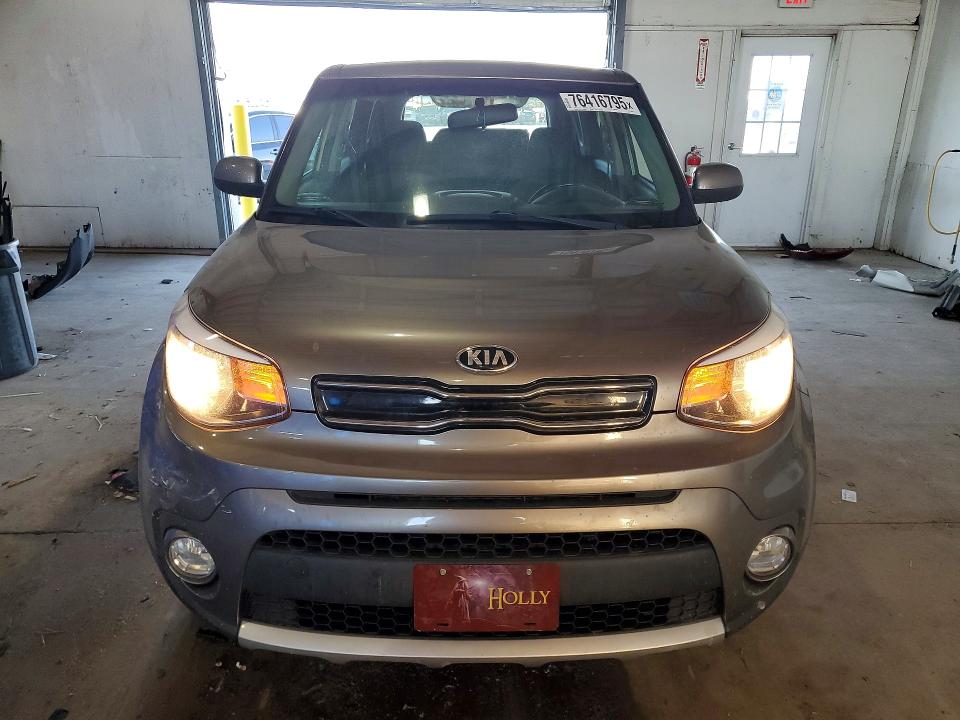 Photo 5 from auction – 2018 KIA SOUL with VIN KNDJP3A57J7592792