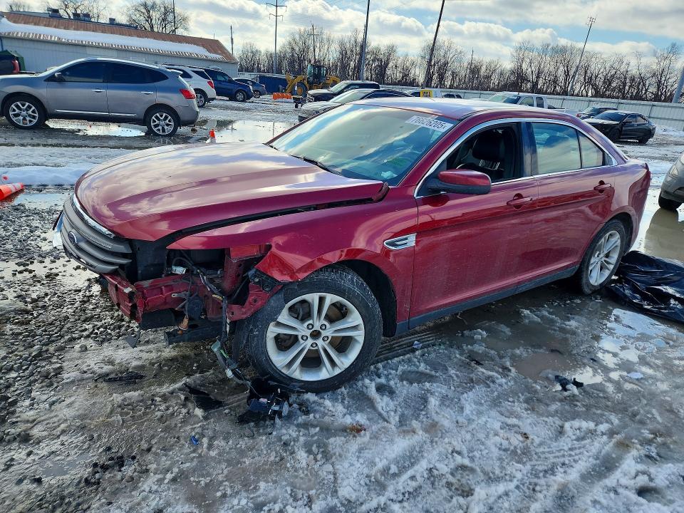 FORD TAURUS SEL 2019 with VIN 1FAHP2E82KG100643 - Photo from auction