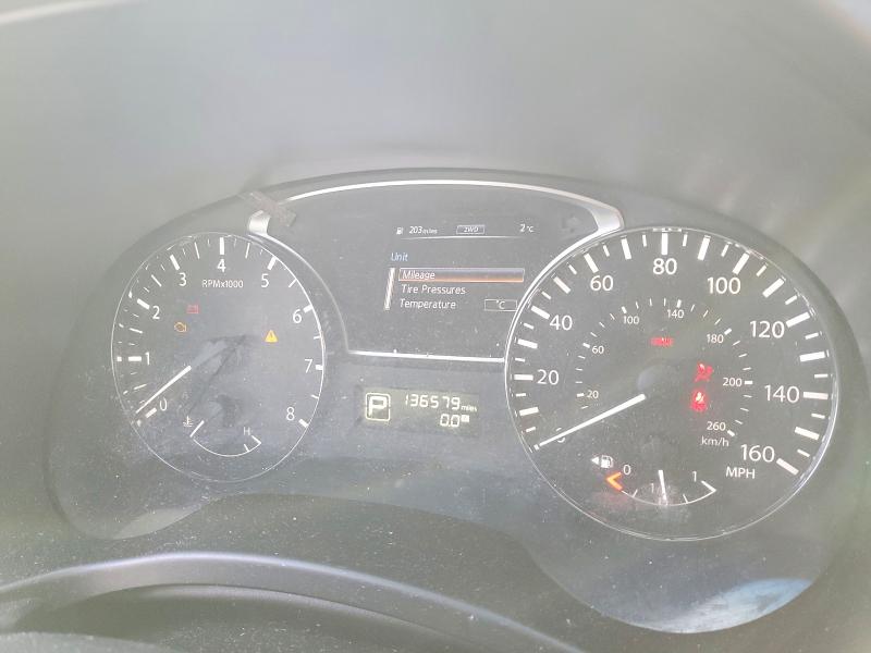 Photo 9 from auction – 2014 NISSAN PATHFINDER with VIN 5N1AR2MM1EC623177