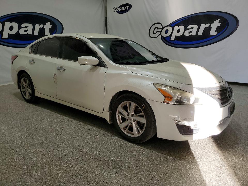 Photo 4 from auction – 2015 NISSAN ALTIMA 2.5 with VIN 1N4AL3APXFC587667