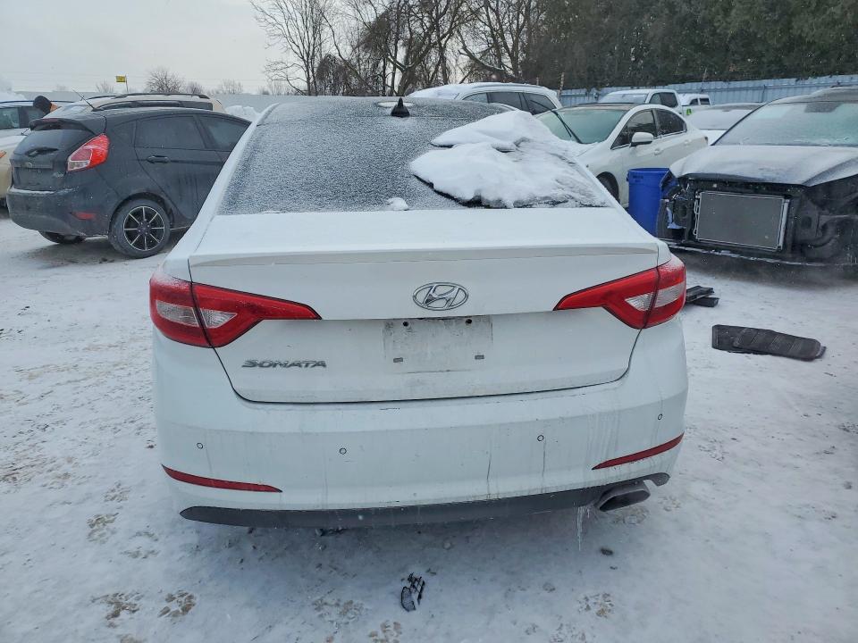 Photo 6 from auction – 2017 HYUNDAI SONATA with VIN 5NPE24AFXHH516715