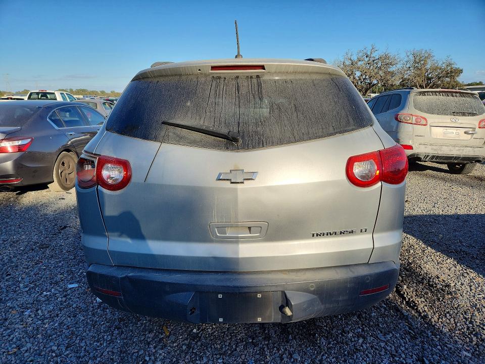 Фото 6 с аукциона – 2011 CHEVROLET TRAVERSE с VIN 1GNKRGED4BJ331770
