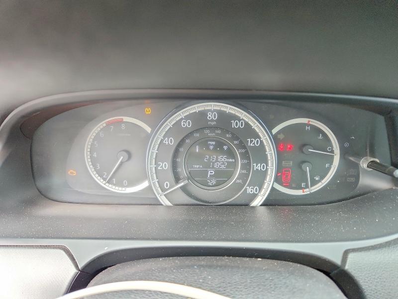 Photo 9 from auction – 2015 HONDA ACCORD with VIN 1HGCR2F30FA130283