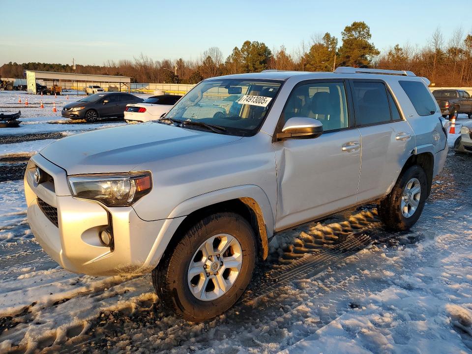 Foto 1 de la subasta – 2016 TOYOTA 4RUNNER con VIN JTEZU5JR2G5112877