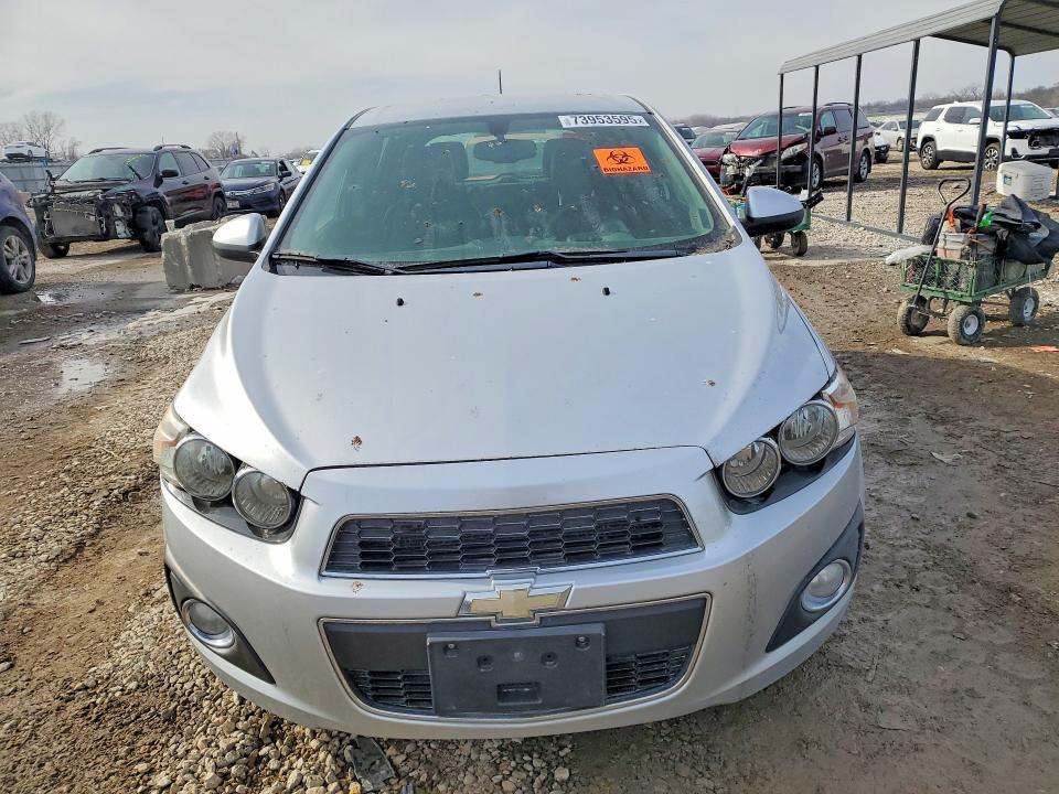 Photo 5 from auction – 2015 CHEVROLET SONIC LTZ with VIN 1G1JE6SB4F4103052