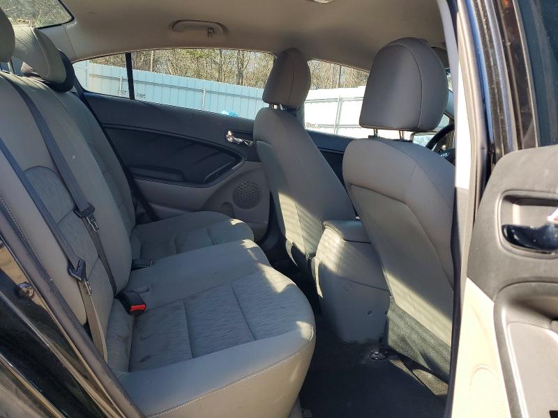 Photo 10 from auction – 2016 KIA FORTE with VIN KNAFK4A6XG5549410