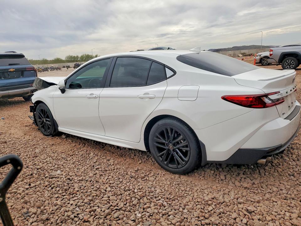 Photo 2 from auction – 2025 TOYOTA CAMRY with VIN 4T1DAACK4SU030207