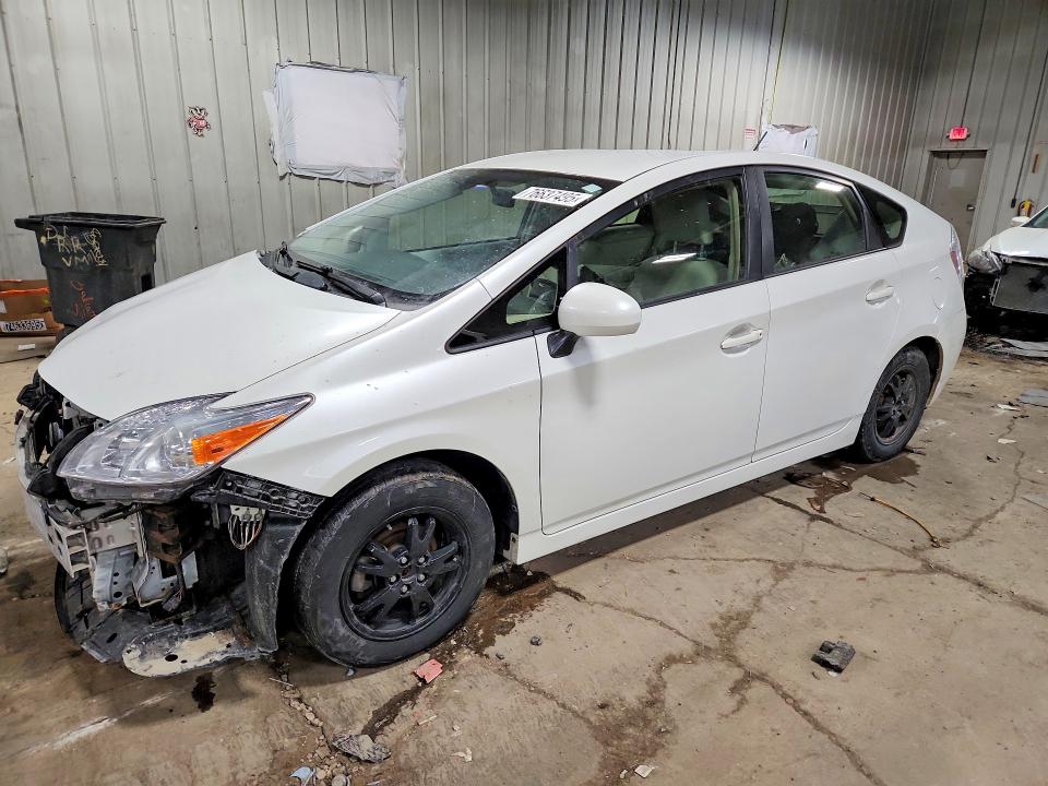 TOYOTA PRIUS 2014 with VIN JTDKN3DU8E1758193 - Photo from auction