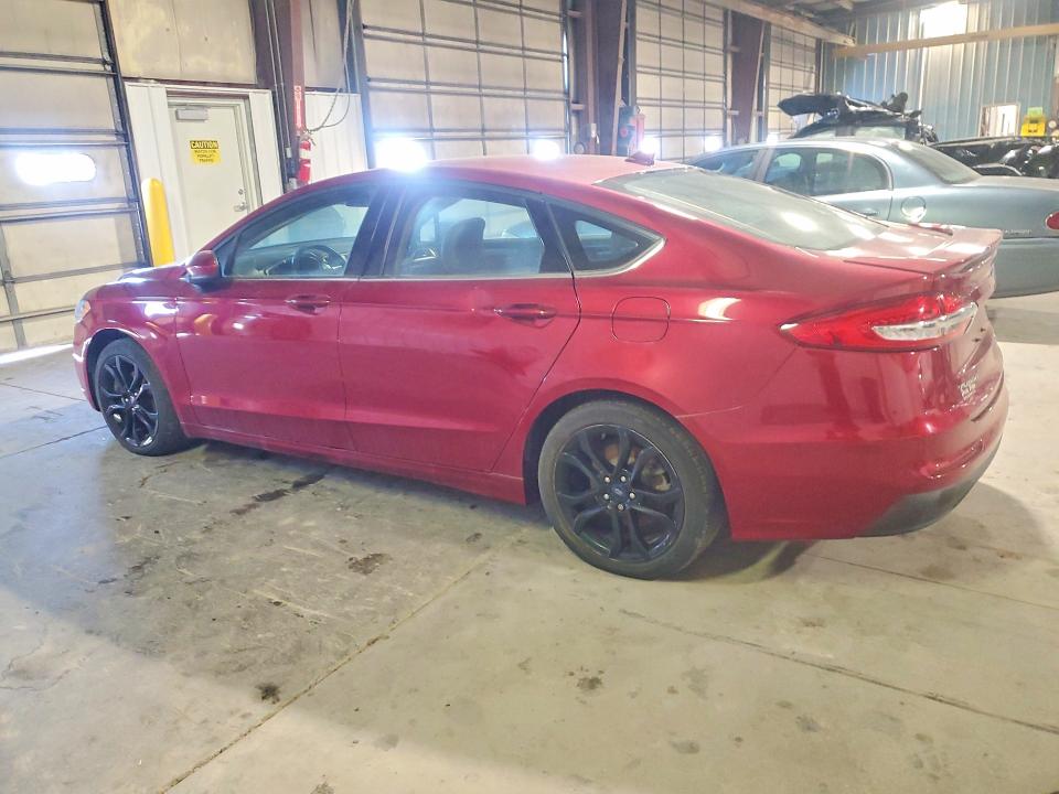 Photo 2 from auction – 2019 FORD FUSION with VIN 3FA6P0HD8KR195254