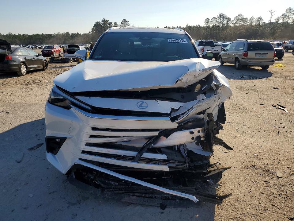 Photo 5 from auction – 2026 LEXUS TX with VIN 5TDAAAA60TS018459