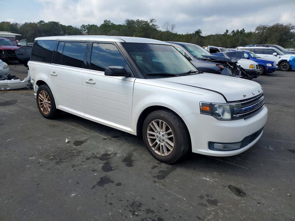 Photo 4 from auction – 2014 FORD FLEX with VIN 2FMGK5C89EBD18210