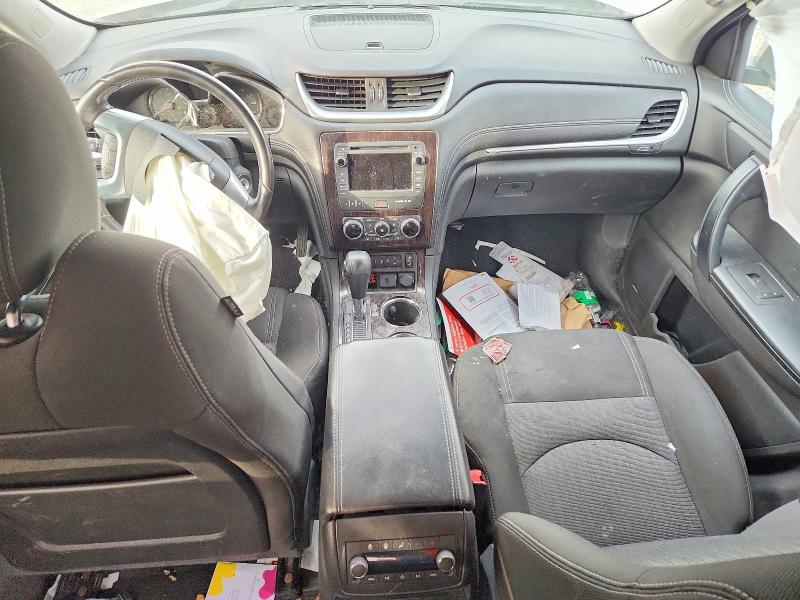 Photo 8 from auction – 2016 CHEVROLET TRAVERSE with VIN 1GNKVHKD3GJ316237
