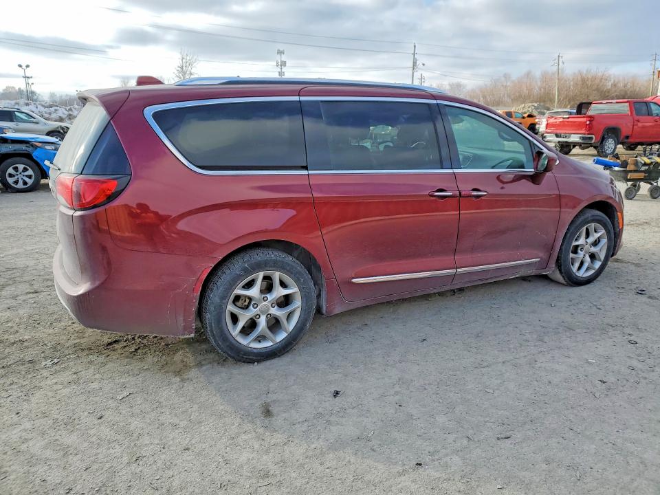 Photo 3 from auction – 2020 CHRYSLER PACIFICA with VIN 2C4RC1BG9LR147247