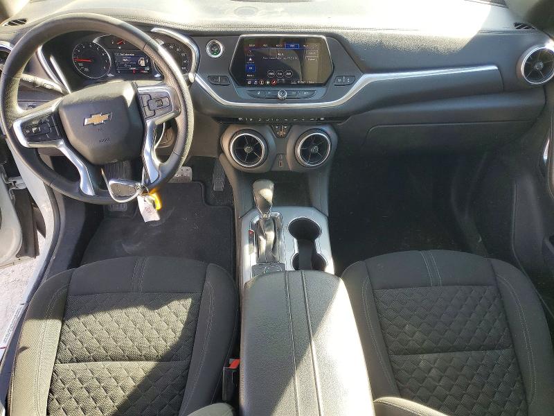 Photo 8 from auction – 2021 CHEVROLET BLAZER with VIN 3GNKBHRS4MS555612