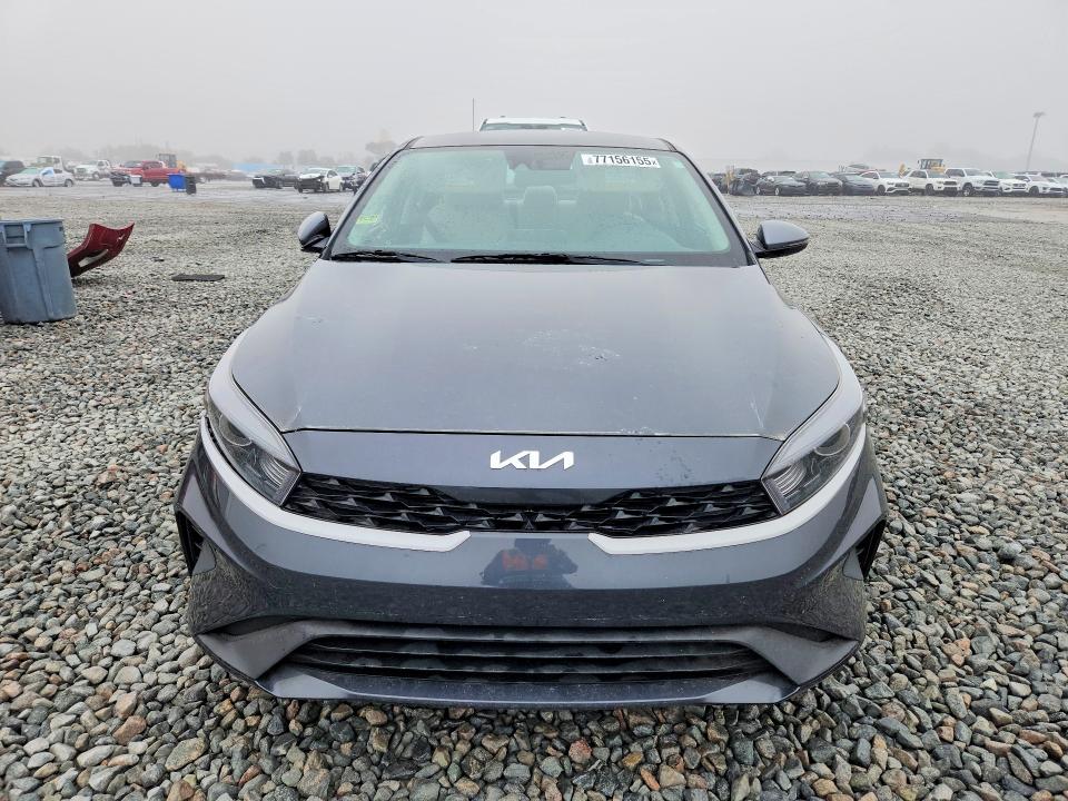 Photo 5 from auction – 2023 KIA FORTE with VIN 3KPF24AD1PE619544
