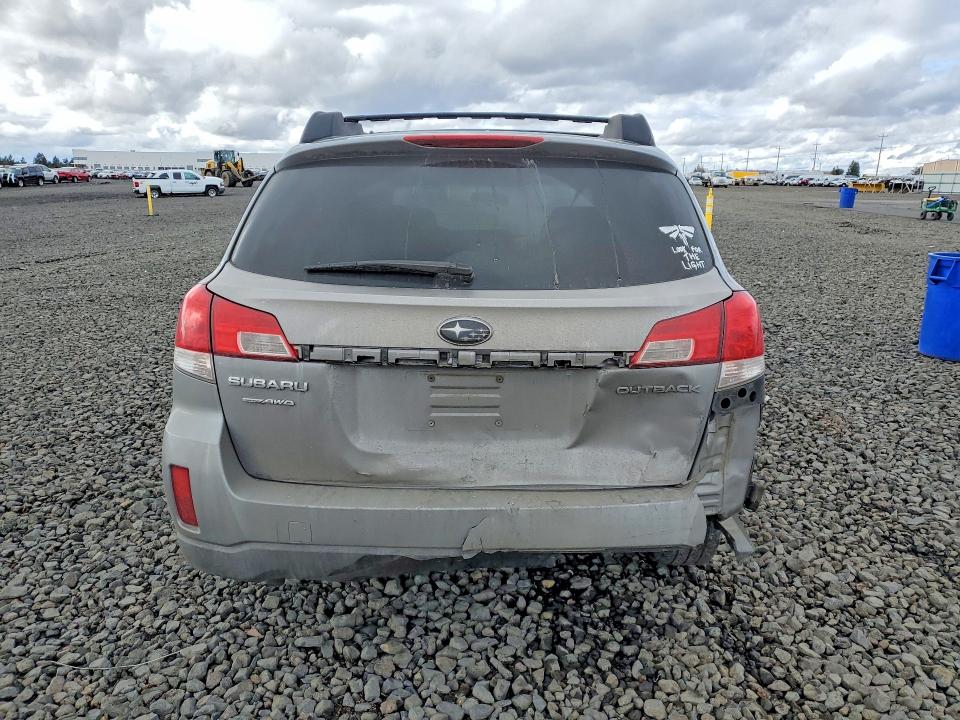 Photo 6 from auction – 2010 SUBARU OUTBACK 2. with VIN 4S4BRCCCXA3346977