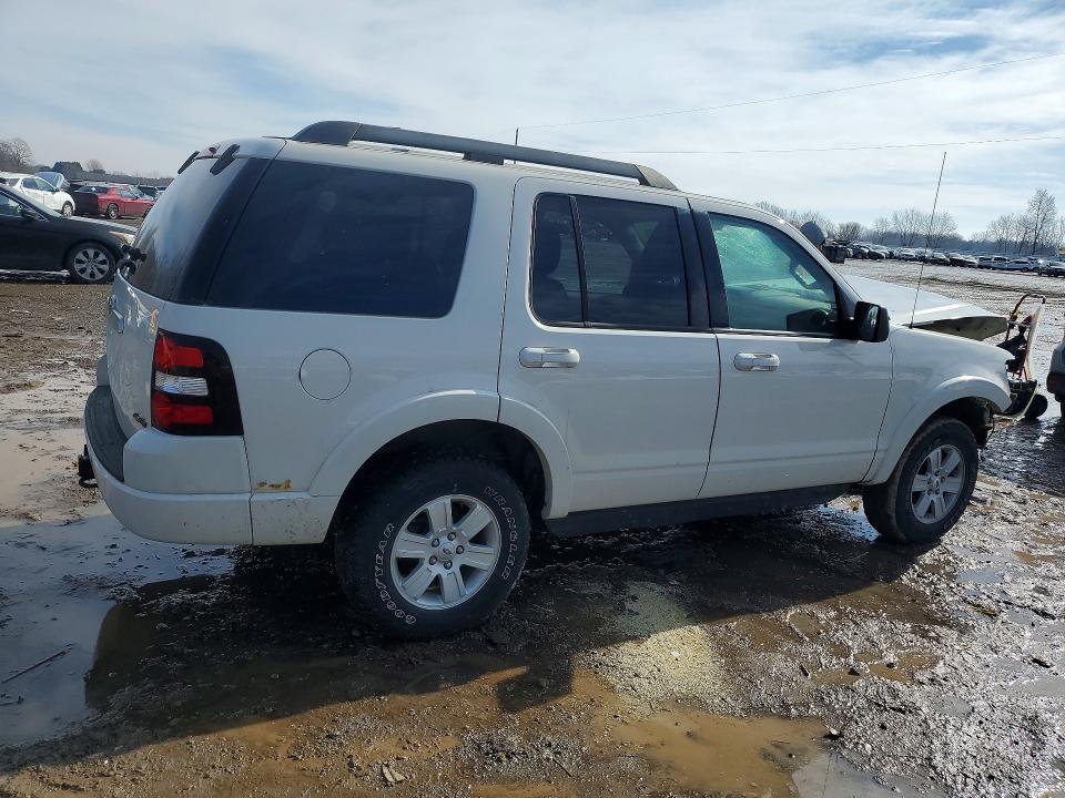 Photo 3 from auction – 2010 FORD EXPLORER with VIN 1FMEU7DEXAUA01316