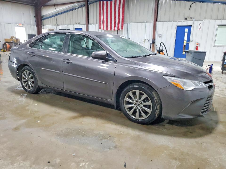 Photo 4 from auction – 2015 TOYOTA CAMRY with VIN 4T1BK1FK2FU559435