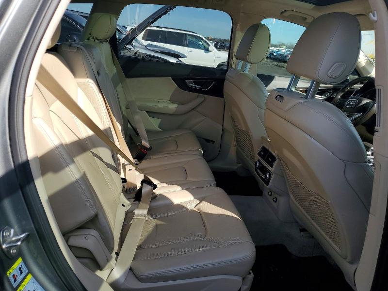 Photo 10 from auction – 2018 AUDI Q7 with VIN WA1VAAF79JD012522