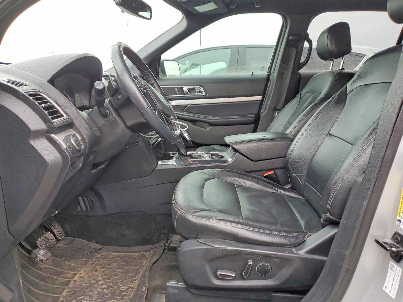 Photo 7 from auction – 2017 FORD EXPLORER with VIN 1FM5K7D88HGD90353
