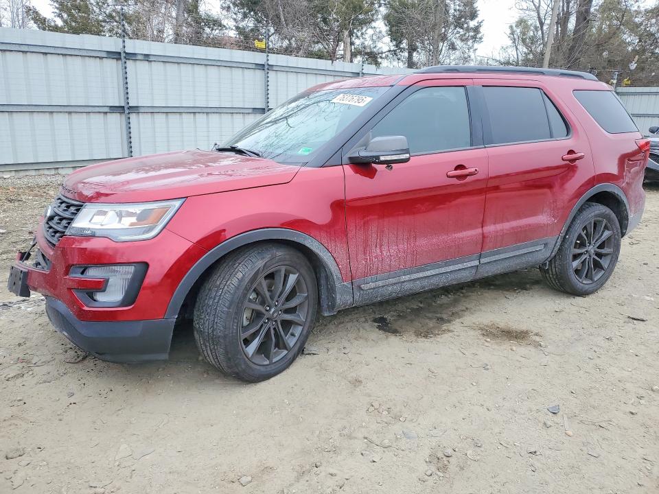 FORD EXPLORER 2017 with VIN 1FM5K7D89HGA66828 - Photo from auction