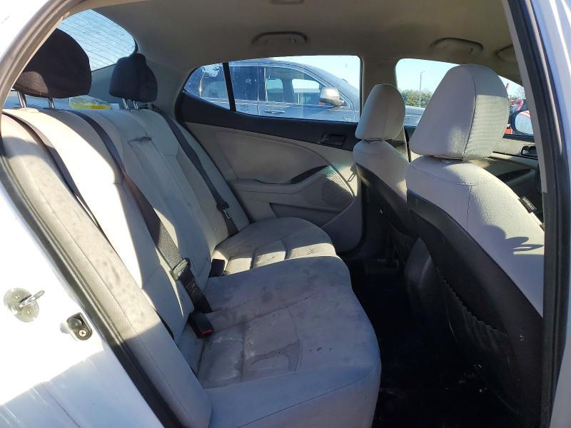 Photo 10 from auction – 2015 KIA OPTIMA LX with VIN KNAGM4A75F5540779