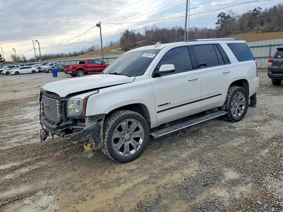 GMC YUKON 2017 with VIN 1GKS2CKJXHR211244 - Photo from auction