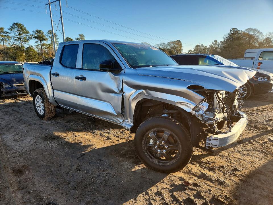 Photo 4 from auction – 2025 TOYOTA TACOMA with VIN 3TYLD5KN8ST020170